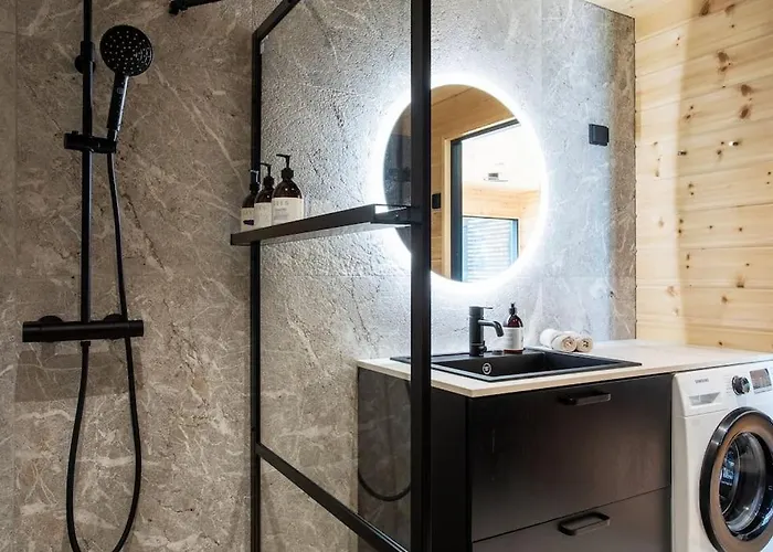 Saunamaeki - Cedra * Salo (Salo)